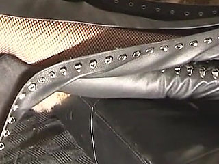 Lacing up My New Leather Thigh High Boots - HD!