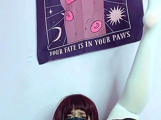 Amateur close up ass toying