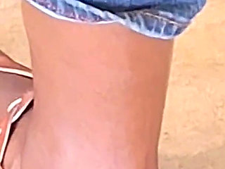 Looking at Ruby Red Toes with Coco Ebony at Nola Coffee Shop