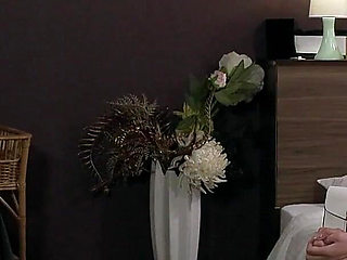 A Married Woman Working in the Sex Industry Had an Affair with a Middle-aged Man! 1