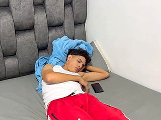 EvaPalvin Stepsisters Step-Fantasy Blowjob While Parents Are Away