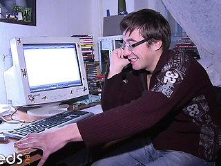 Skinny Teen Girl Gets Hardcore Anal Fuck in Dorm Room - Huge Cumshot