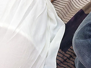 What Happen When Stepmother Shares a Bed with Her Stepson Hindi?