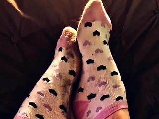 Solo masturbation and the foot fetish