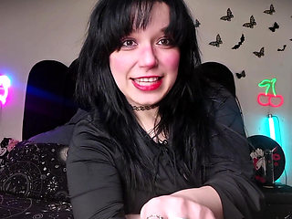 Witch Palm Reader Pumps & Rides You Until You Pop!