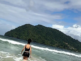 “island Vibes, Ocean Tides, and Breathtaking Sights-pure Paradise Awaits!”