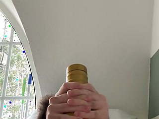 Premature pulsating cumshot in my fleshlight