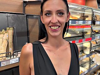 French Louna, 28, Shops for Two Hung Studs