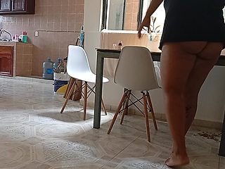 I left the cell phone recording while the lady was cleaning in the 4th apartment