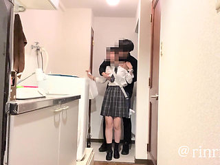 18yo jap girl. After buying snacks at the convenience store , she gets SEX right at the entrance.