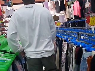 Desi Indo Risky Sex in Public thrift shop!