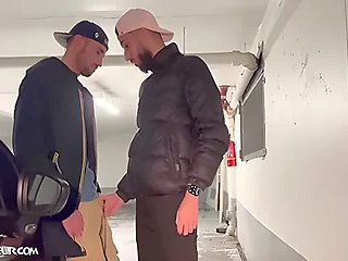 Show Me How Parisians Suck Cock