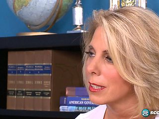 Student Pounds Guidance Counselor Jenny Masons Ass