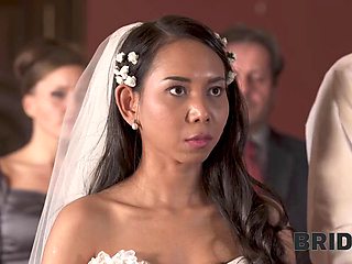 Bride Dares Big Cock Publicly