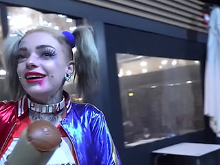 Harley Quinn cosplaying girl wants to fuck her own Joker