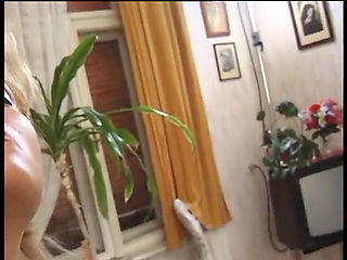 Busty MILF enjoys pleasing herself