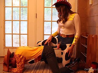 Shemale Zoey with big cockCosplay as Jessie fuck his boyfriend as woody