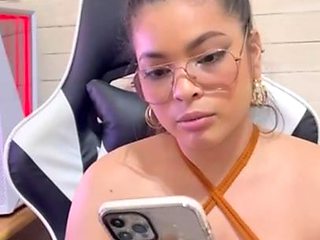 Petite latina strips and gets creampied after fixing internet