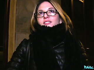 French with glasses agrees on a fuck for cash - Public Agent