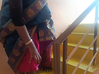 Neighbour Married Women Showing Structure in Stairs