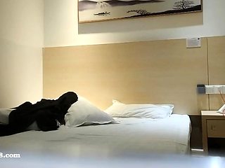 Amateur couple hidden cam
