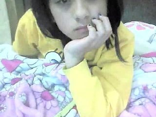 Brunette Solo Webcam Masturbation