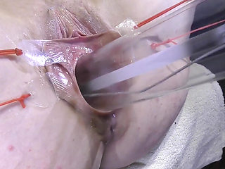 Far Spread Pussy Close up Fucking with Lamp 1000watt