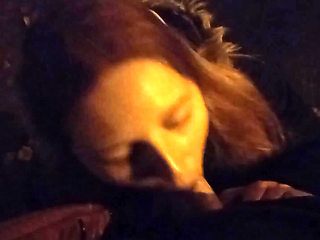 Collegegirl sucked on the street near the house and got cum in her mouth