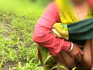 Desi Bhabhi Big Ass Doggy Style Outdoor Sex on Farm with Sukunmi