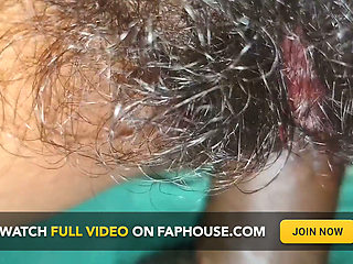 The Brother-in-law Thrust His Cock Into the Gujarati Sister-in-law's Pussy.
