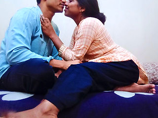 Dever Learn how fuck from her hot deshi Bhabi and cum inside her