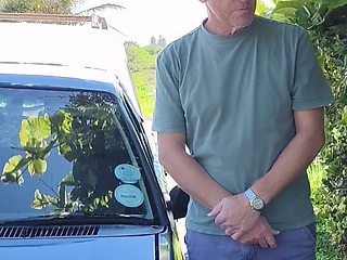 Dom Cop Inspects Unlicensed Driver at Home