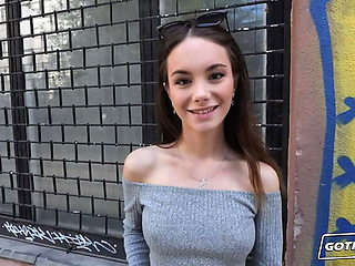 Petite Brunette Liz Ocean Takes Big Cock Bareback - Creampie Finish