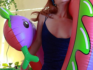 I Am the Prey of a Giant Inflatable Snake