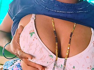 Desi Maid Handjob. Telugu Dirty Talks.