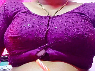 Desi Village Bhabhi Fucks Affair Lover in Saree - Big Tits MILF