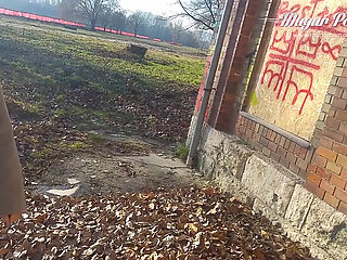 Busty chick Heidi Van Horny getting a lovely creampie with MugurPorn outdoor