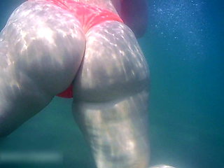 PAWG Tina On Vacation In Montenegro Underwater Video