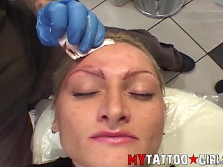 AltErotic featuring bimbo's close up clip