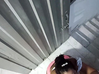 Hot Slut Gives BJ to Her Boss for a Raise