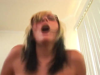 Amateur MILF Fucked and Creampied Inside Pussy by a Monster Black Cock