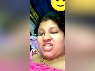 Desi Boudi Fingering