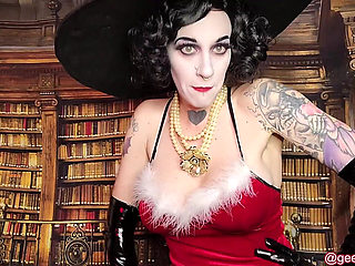 Lady Dimitrescu Holiday Gift