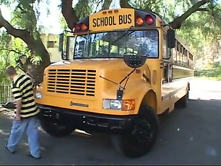 Bus anal ride