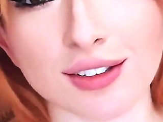 Gadget Hackwrench Pumping Out All the Milk From a Lucky Fan to Get Pregnant