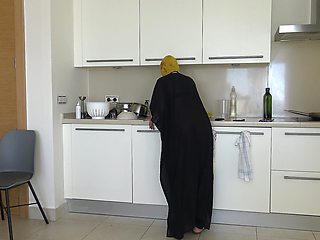 A Sexy Arab Woman with a Big Ass Cheats on Her Husband on Camera