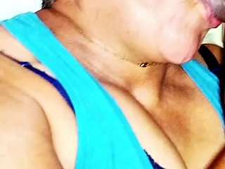 I Invite the Lady I Met at the Gym Over to My House and She Ends up Giving Me a Good Blowjob.