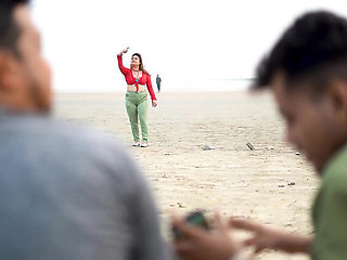 Indian Gangbang Hardcore Fuck with Big Boobs Bhabhi in Hotel