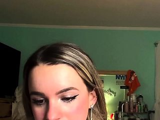 Big Tits Kaitlyn Krems Nude OF Exposed