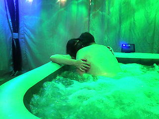 Little fuck in the SPA amateurs french